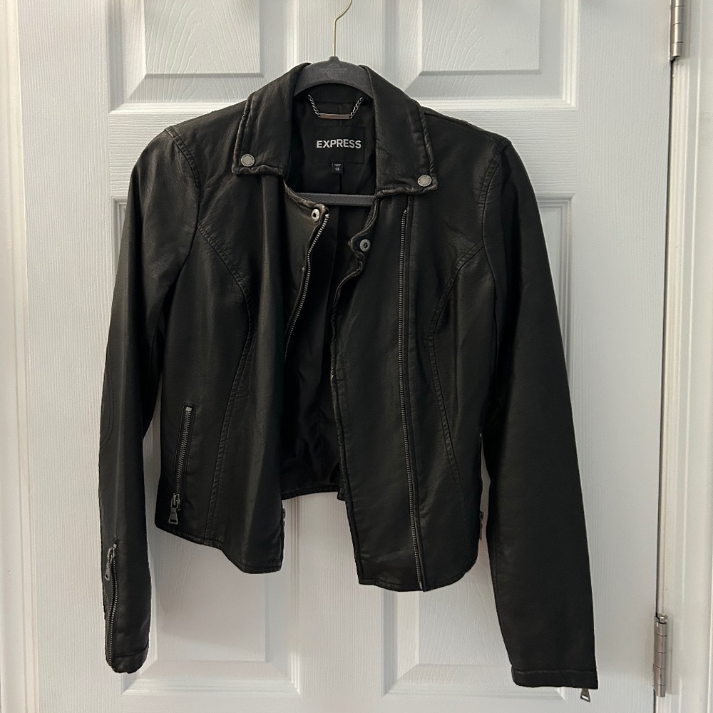 Express women’s faux leather jacket